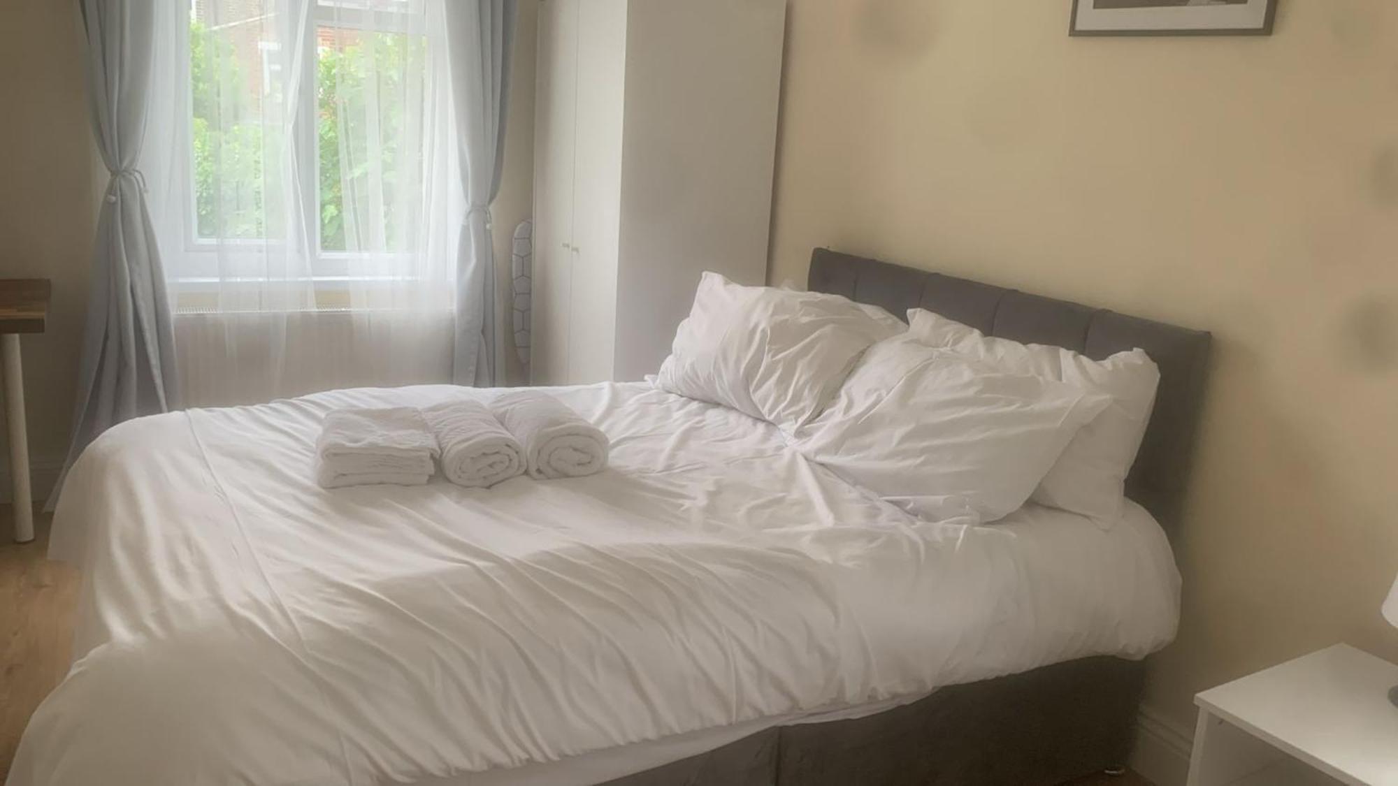Specious Studio Flats Londyn Zewnętrze zdjęcie