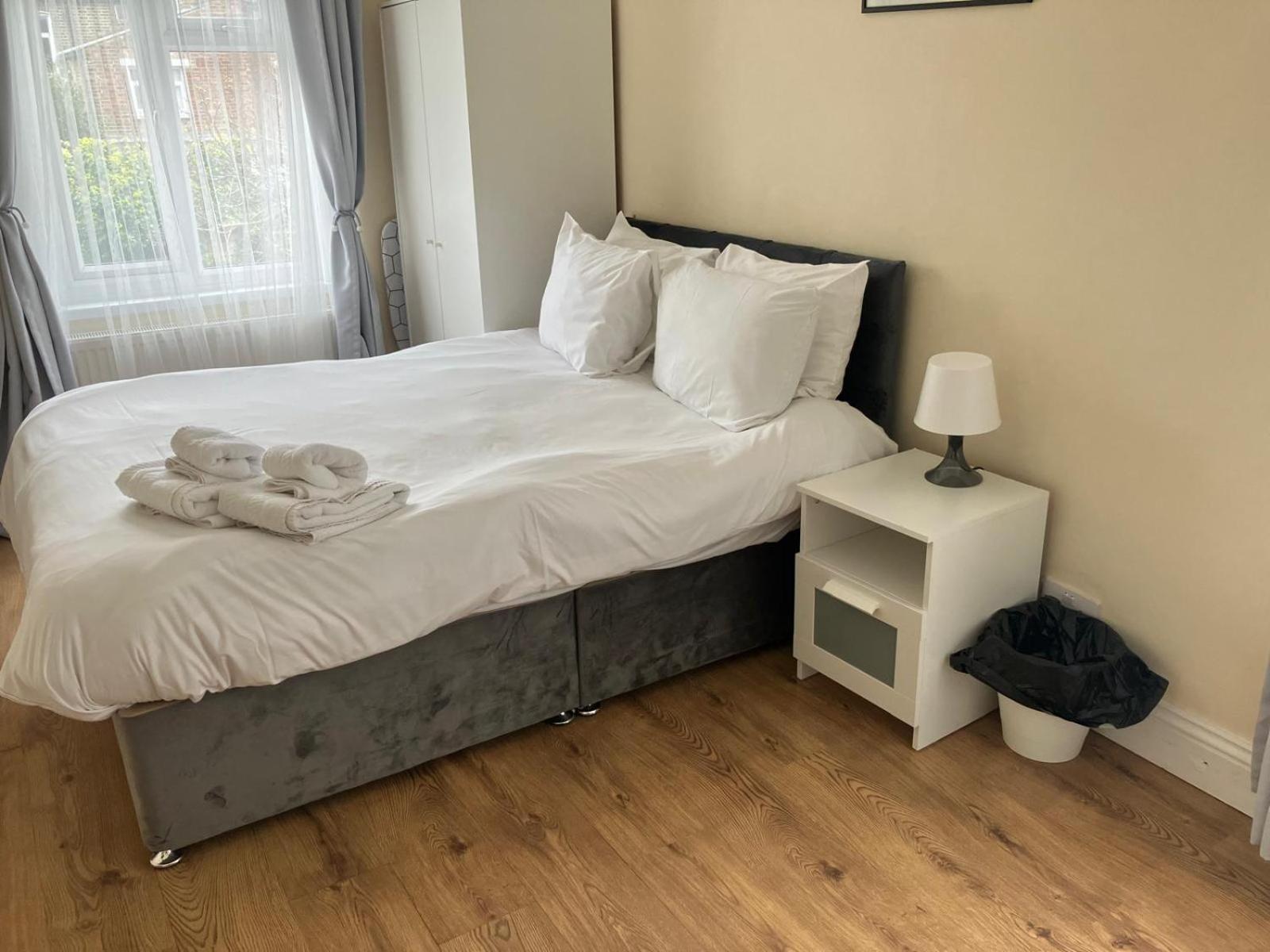 Specious Studio Flats Londyn Zewnętrze zdjęcie