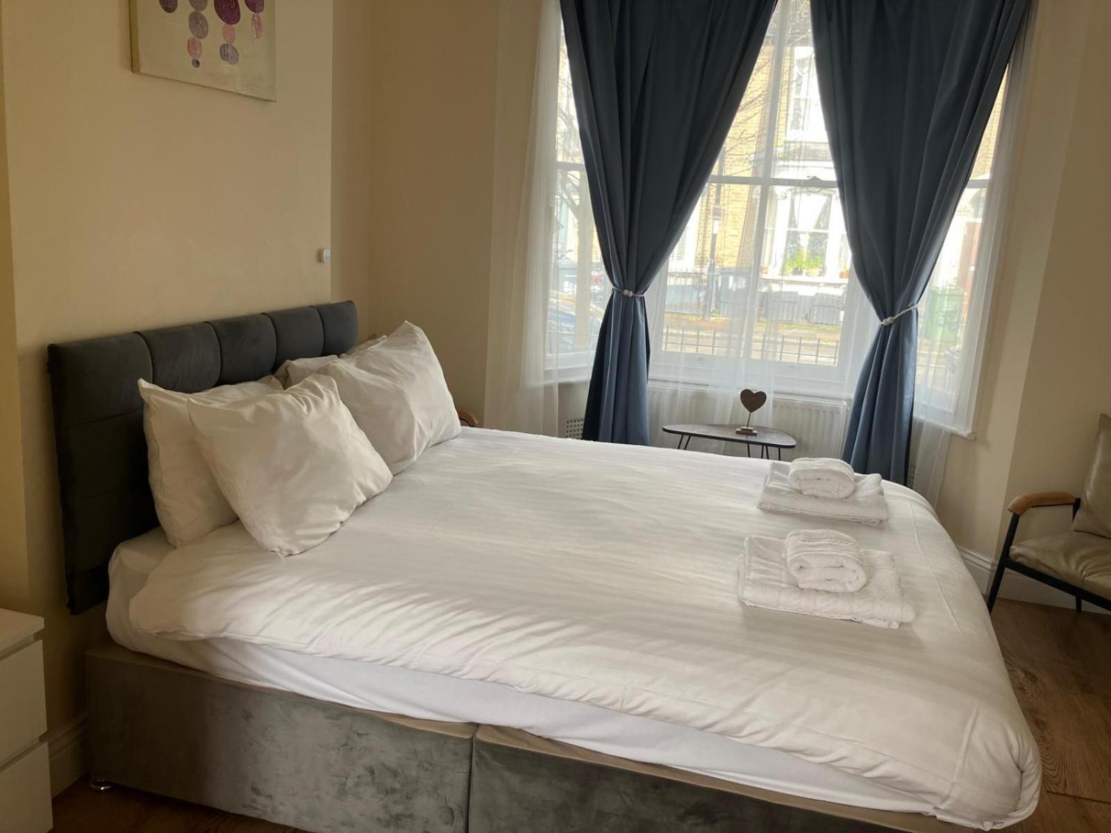 Specious Studio Flats Londyn Zewnętrze zdjęcie