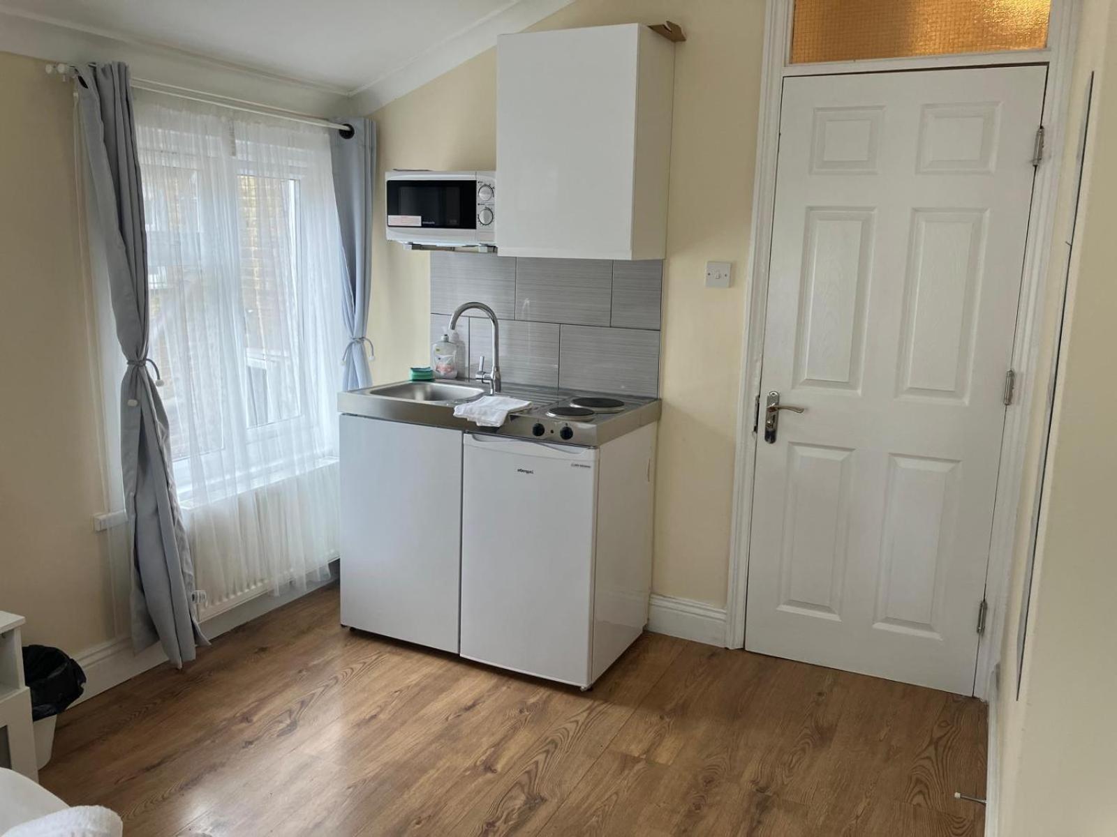 Specious Studio Flats Londyn Zewnętrze zdjęcie